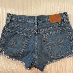 Levi’s 501 high rise shorts